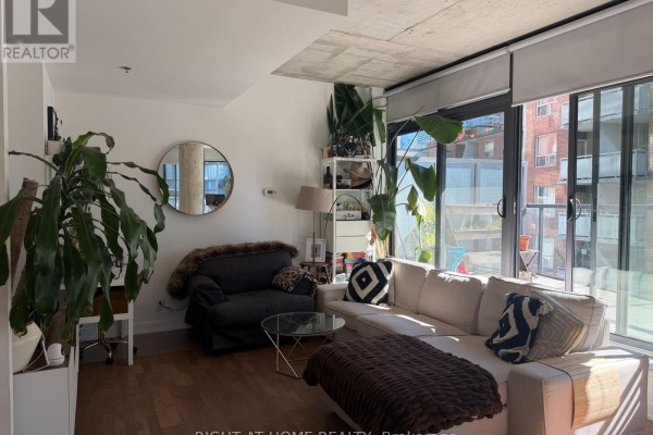 509 - 15 Beverley Street, Toronto, ON M5T0B3 Photo 4