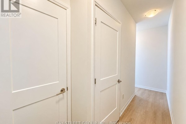 Bedroom 3 - 509 - 25 Holly Street, Toronto, ON M4S0E3 Photo 5
