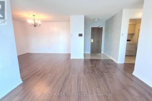 Eating area - 509 - 333 Clark Avenue W, Vaughan, ON L4J7K4 Photo 2