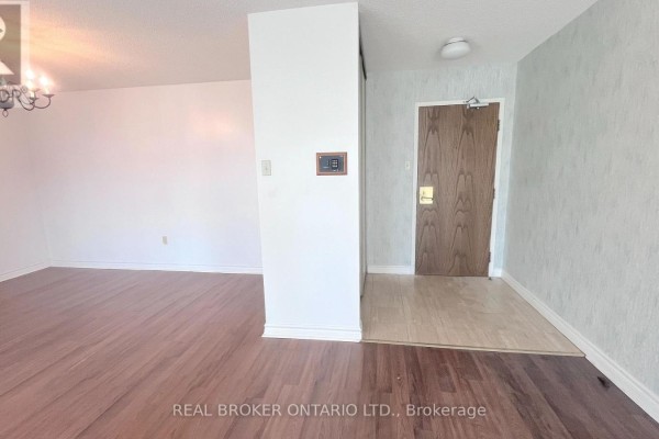 Dining room - 509 - 333 Clark Avenue W, Vaughan, ON L4J7K4 Photo 3