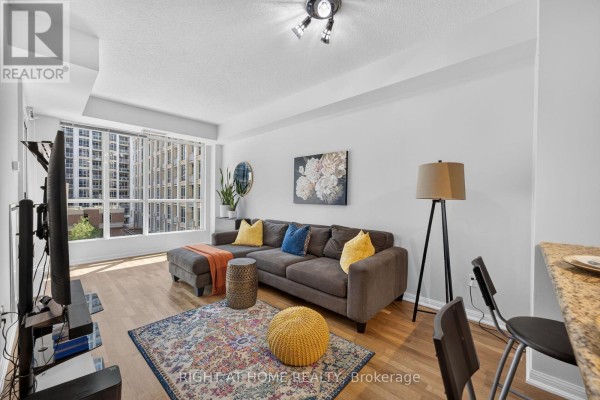 Kitchen - 509 - 628 Fleet Street, Toronto, ON M5V1A8 Photo 3