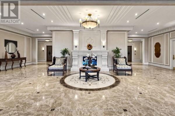 Family room - 509 - 9235 Jane Street, Vaughan, ON L6A0J8 Photo 4