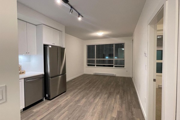 509 8509 158 Street, Surrey, BC V6N6Y6 Photo 2