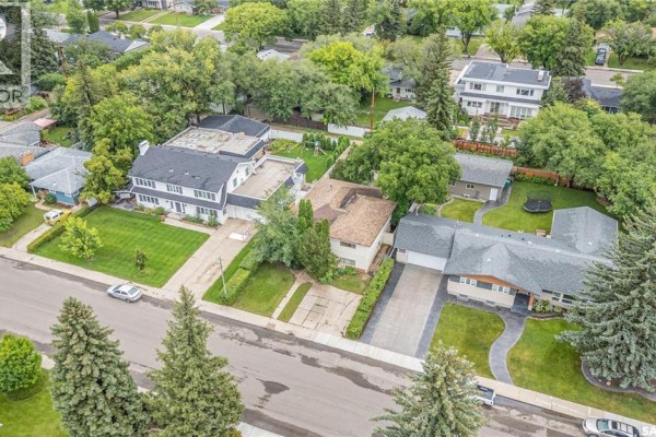 509 Lake Crescent, Saskatoon