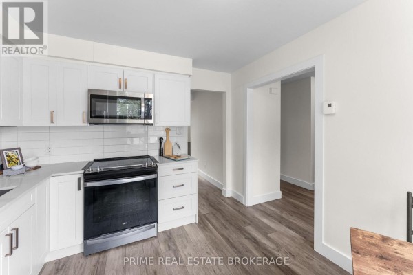 Kitchen - 51 - 678 Upper Queen Street, London South, ON N6C5L2 Photo 2