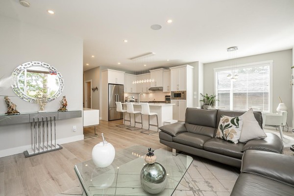 51 3618 150 Street, Surrey, BC V3Z0W3 Photo 5
