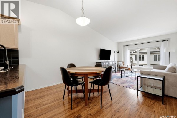 Kitchen - 51 4425 Nicurity Drive, Regina, SK S4X0E6 Photo 4