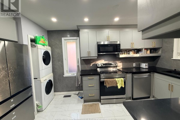 Kitchen - 51 Admiral Road, Ajax, ON L1S2N8 Photo 4