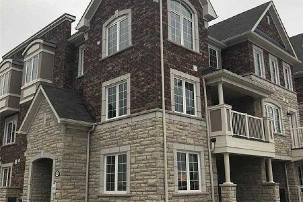 51 Bluegill Crescent, Whitby, ON L1P0E4 Photo 2
