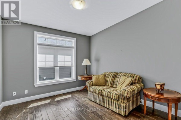 Dining room - 51 Deerfield Road, Lambton Shores, ON N0M1T0 Photo 4