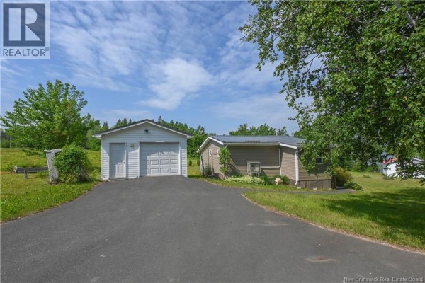 51 Emile-normand Lane, Landry Office, NB, photo 3