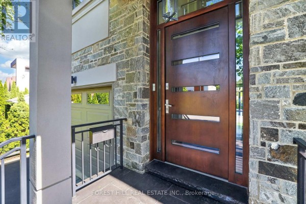 51 Greenfield Drive, Toronto, ON, photo 2