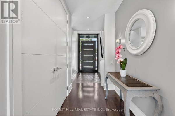 Bedroom 4 - 51 Greenfield Drive, Toronto, ON M9B1H2 Photo 4