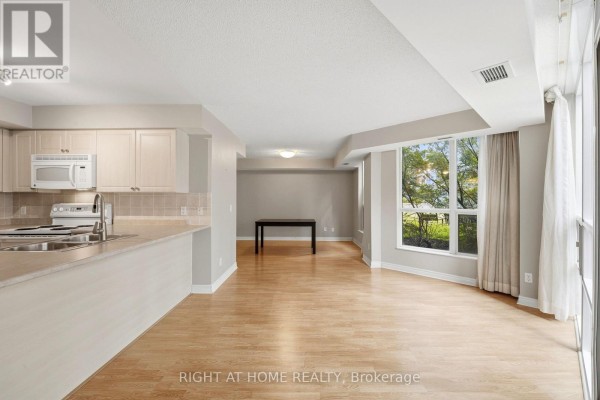 701 - 51 Lower Simcoe Street, Toronto, ON, photo 3