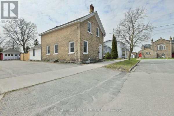 Primary Bedroom - 51 Main Street W, Smiths Falls, ON K7A1M7 Photo 2