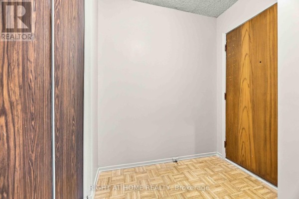 Primary Bedroom - 51 Maplestone Avenue, Sarnia, ON N7S4X1 Photo 4