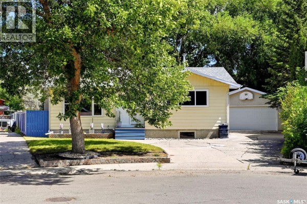 Kitchen - 51 Martinac Crescent, Regina, SK S4X1R5 Photo 2