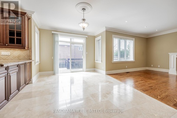 Dining room - 51 Mattice Avenue, Toronto, ON M9B1T1 Photo 4