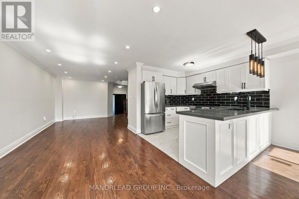Dining room - 51 Novella Road, Vaughan, ON L4K5J8 Photo 5