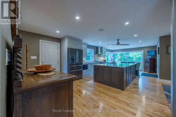 51 Parkwood Drive, Tillsonburg, ON, photo 3