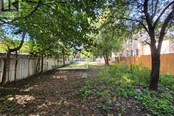 51 Pearl Street, Brantford, ON, photo 2