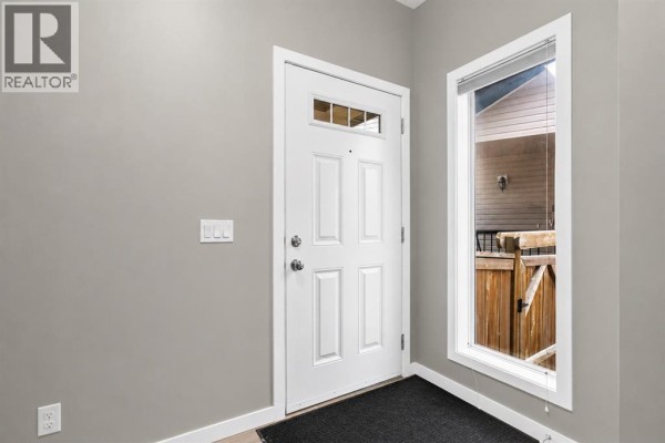 4pc Bathroom - 51 Sage Bank Court Nw, Calgary, AB T3R0K7 Photo 2