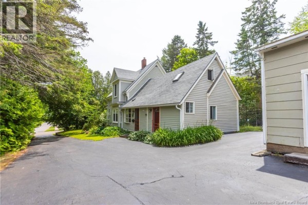51 Salem Street, Sackville, NB, photo 2