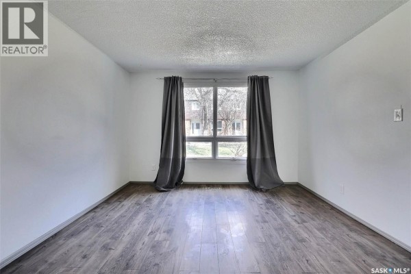 Primary Bedroom - 51 Spruceview Road, Regina, SK S4R0E1 Photo 4