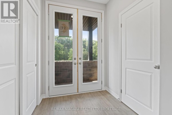 51 Superior Street, Welland, ON L3B3G3 Photo 4