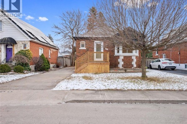 51 Woodbridge Road, Hamilton, ON, photo 2