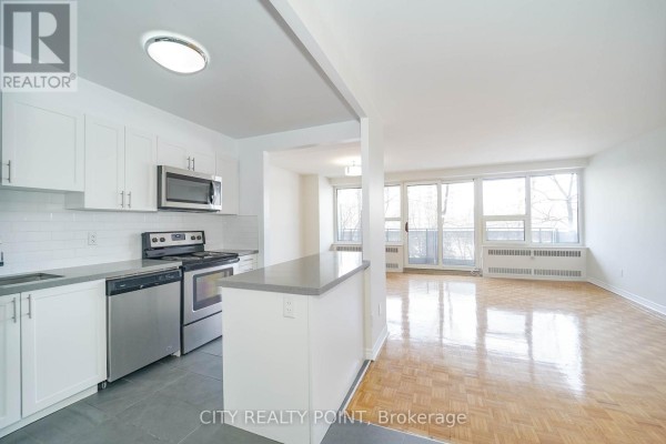 510 - 10 Shallmar Boulevard, Toronto, ON M5N1J4 Photo 2