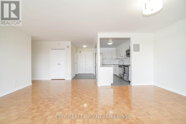 510 - 10 Shallmar Boulevard, Toronto, ON M5N1J4 Photo 3