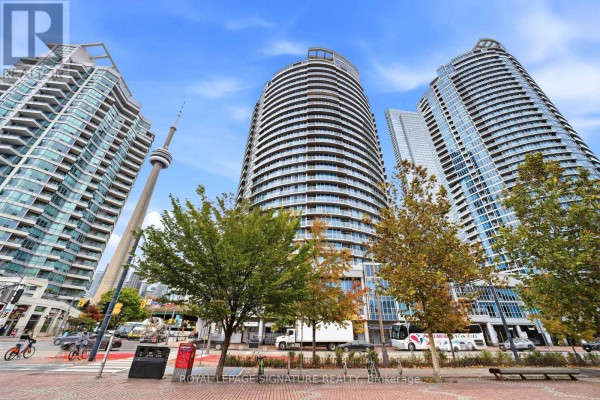 510 - 218 Queens Quay W, Toronto