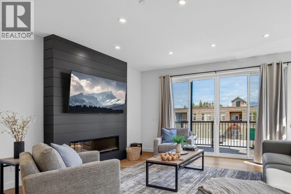 4pc Ensuite bath - 510 14th Street Unit# 403, Invermere, BC V0A1K0 Photo 4