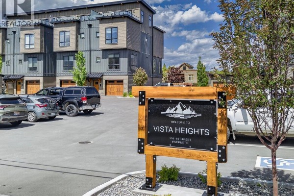 510 14th Street Unit# 404, Invermere, BC, photo 2