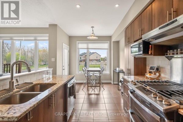 510 Grand Tully Way, Ottawa, ON, photo 2