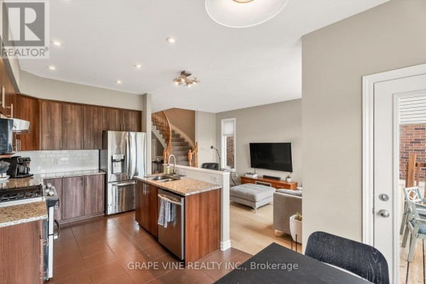 Primary Bedroom - 510 Grand Tully Way, Ottawa, ON K1V2M9 Photo 5