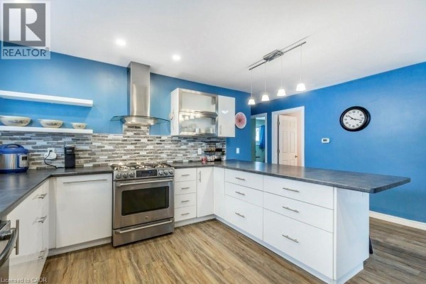 510 Oakridge Place, Waterloo, ON N2L4P2 Photo 5