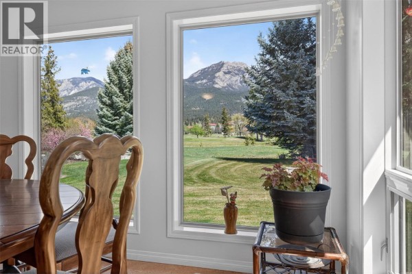 2pc Bathroom - 5102 Riverside Drive, Fairmont Hot Springs, BC V0B1L1 Photo 5