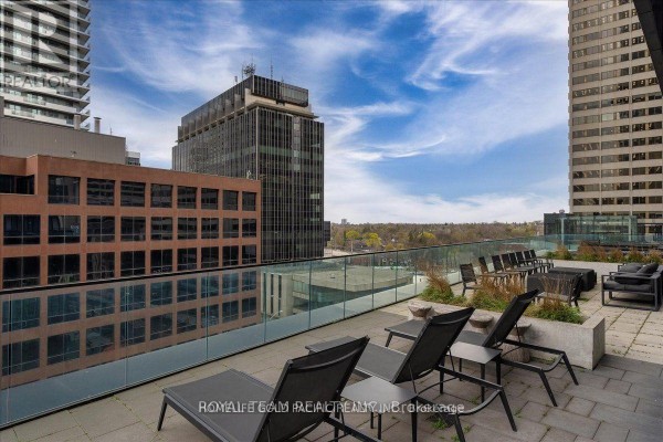 Primary Bedroom - 5103 - 8 Eglinton Avenue E, Toronto, ON M4P0C1 Photo 4