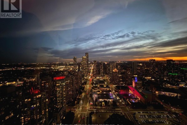 5105 - 4015 The Exchange, Mississauga, ON L5B0N9 Photo 3