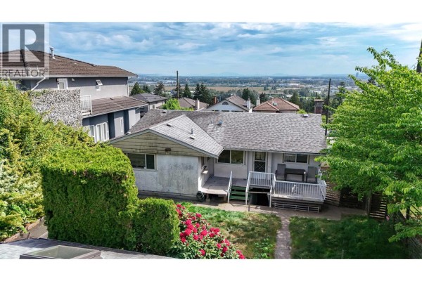 5105 Mckee Street, Burnaby, BC, photo 3