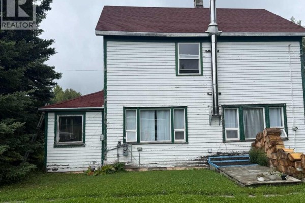 Kitchen - 5105 Valley Street, Robb, AB T0E1X0 Photo 2