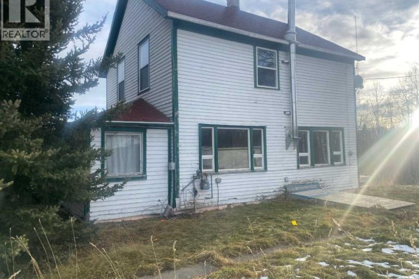 Primary Bedroom - 5105 Valley Street, Robb, AB T0E1X0 Photo 3
