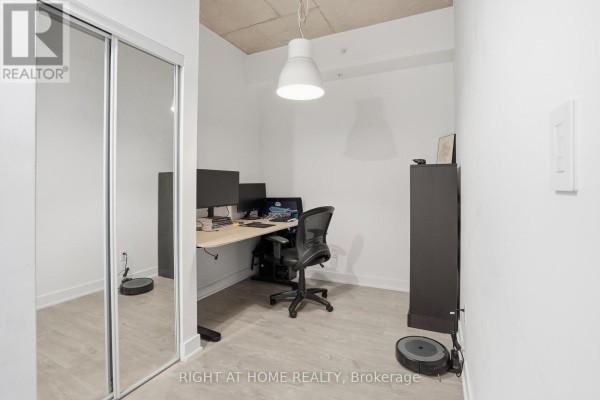 511 - 109 Ossington Avenue, Toronto, ON M6J2Z2 Photo 4