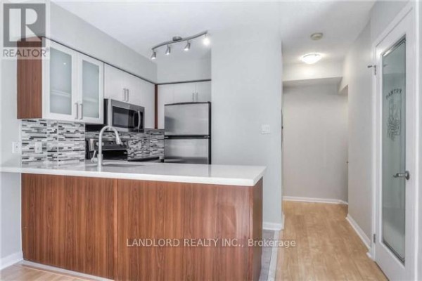 Dining room - 511 - 27 Canniff Street, Toronto, ON M6K3M5 Photo 2