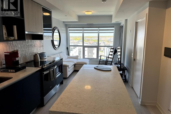 511 - 405 Dundas Street W, Oakville, ON L6M4P9 Photo 4