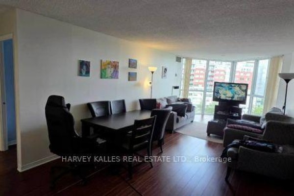 511 - 7 Concorde Place, Toronto, ON, photo 2