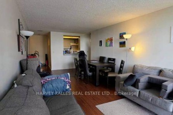 511 - 7 Concorde Place, Toronto, ON, photo 3