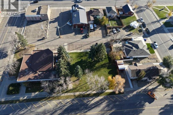 5110 49 Avenue, Taber, AB T1G1T6 Photo 3